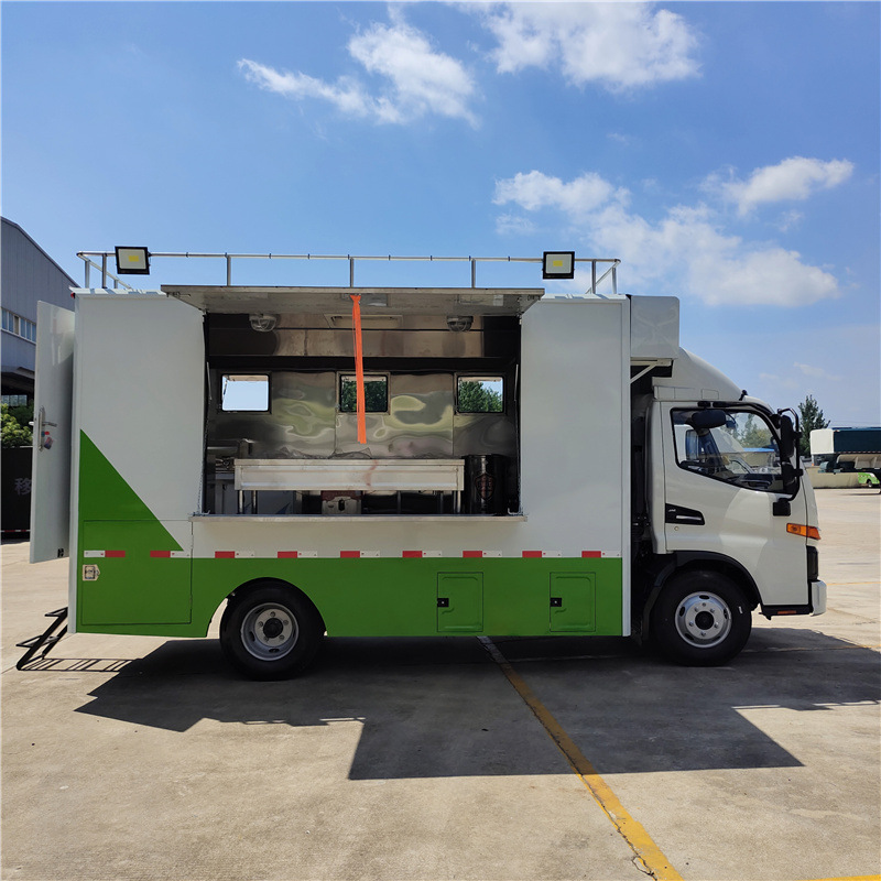江淮不锈钢餐饮车 上门服务家政配餐新选择，工厂直供灵活金融方案